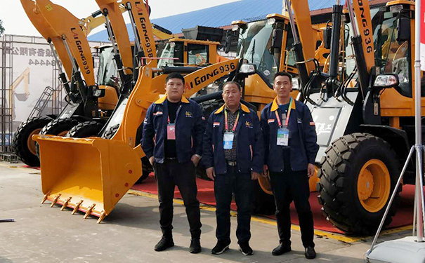 萊工.jpg 萊工.jpg